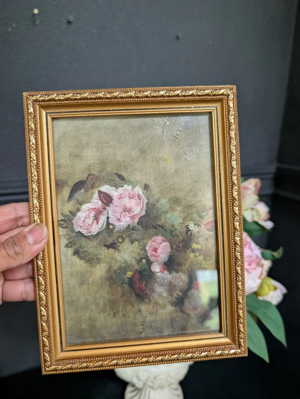 Vintage Gold Ornate wood tabletop wall frame w/ VTG style Still Floral Print 8